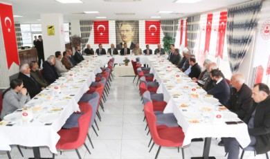 Başkan Özdemir Tunceli'de Alevi dedeler ve kanaat önderleri ile buluştu