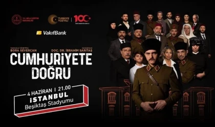 Cumhuriyete Doğru tiyatro gösterisi İstanbul’daydı